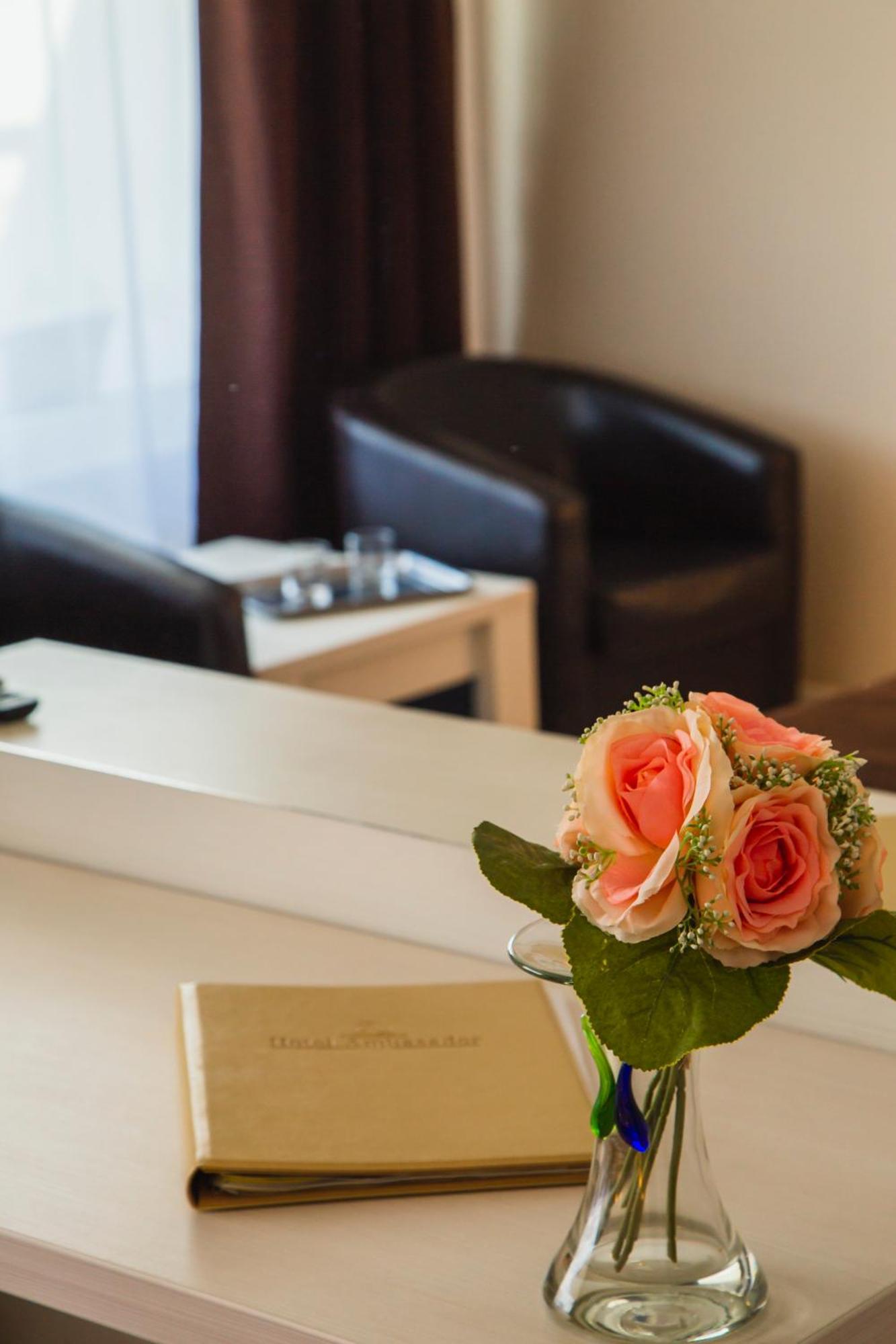 Hotel Ambasador Мамая Экстерьер фото