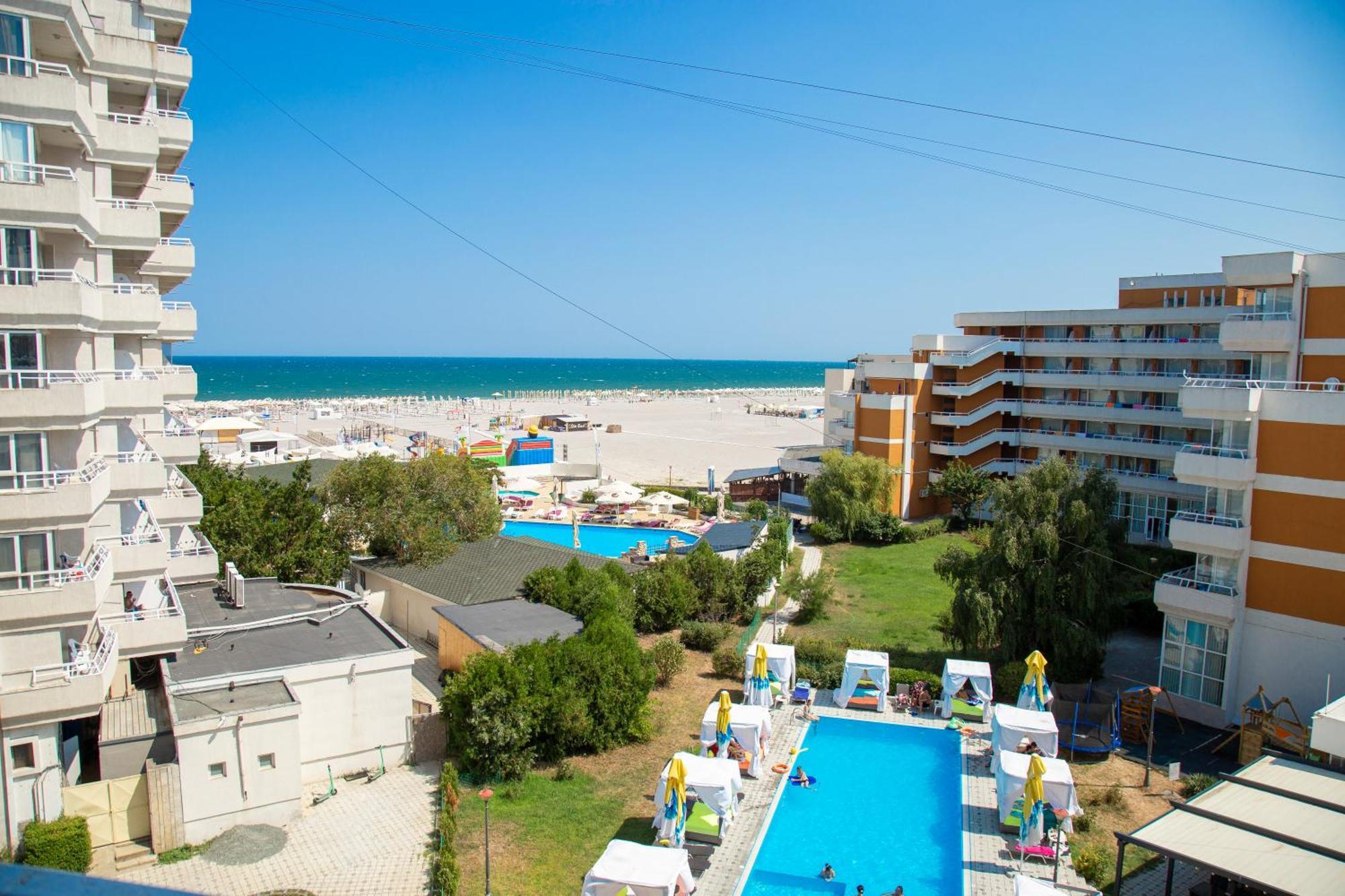 Hotel Ambasador Мамая Экстерьер фото
